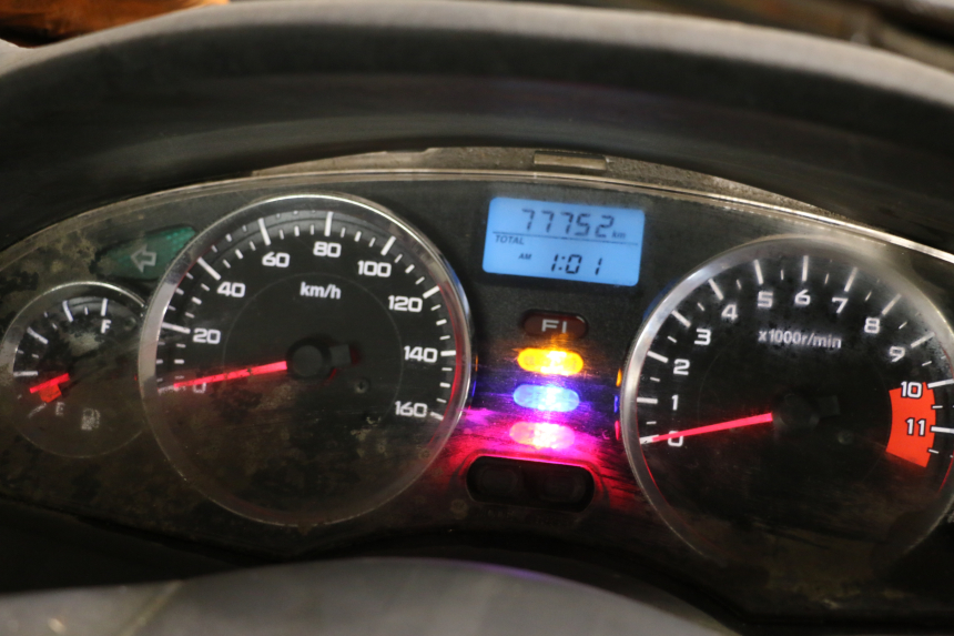 photo de CONTACHILOMETRI HONDA FES S-WING SWING ABS 125 (2007 - 2015) - Zoom sullo stato d'uso