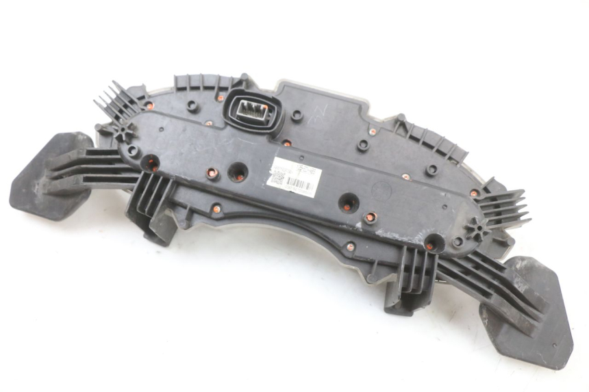 photo de CONTACHILOMETRI HONDA FES S-WING SWING ABS 125 (2007 - 2015) - Stato della superficie e materiale