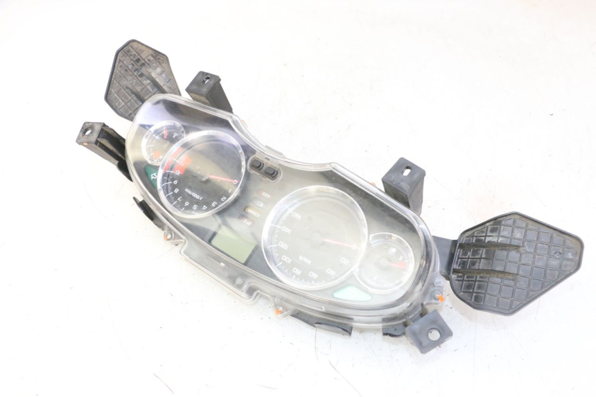 photo de CONTACHILOMETRI HONDA FES S-WING SWING ABS 125 (2007 - 2015) - Foto prodotto supplementare