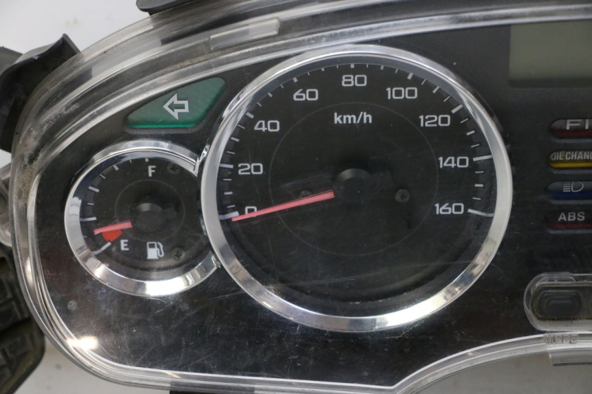 photo de CONTACHILOMETRI HONDA FES S-WING SWING ABS 125 (2007 - 2015) - Zoom qualità usato