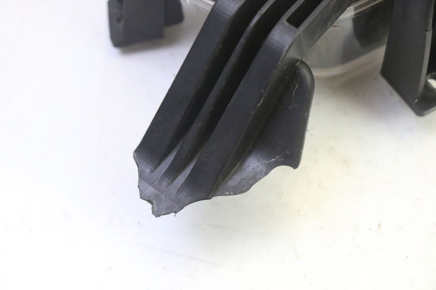 photo de CONTACHILOMETRI HONDA FES S-WING SWING ABS 125 (2007 - 2015) - Altra vista dell'articolo