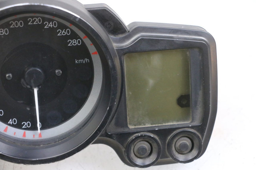 photo de CONTATORE YAMAHA FJR ABS 1300 (2006 - 2012) - Zoom sui componenti