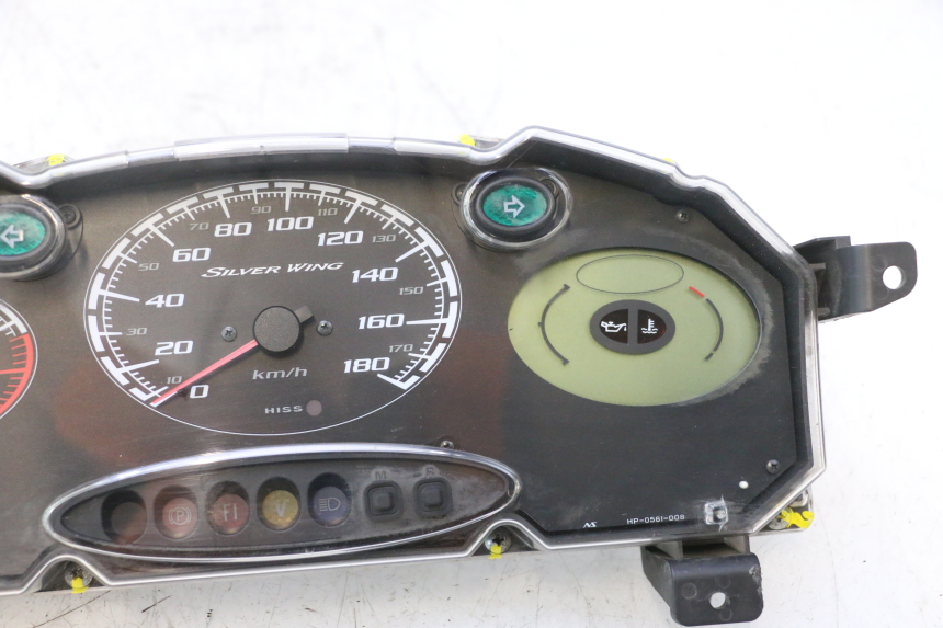 photo de CONTACHILOMETRI HONDA FJS SILVER WING SILVERWING 400 (2005 - 2008) - Angolazione alternativa
