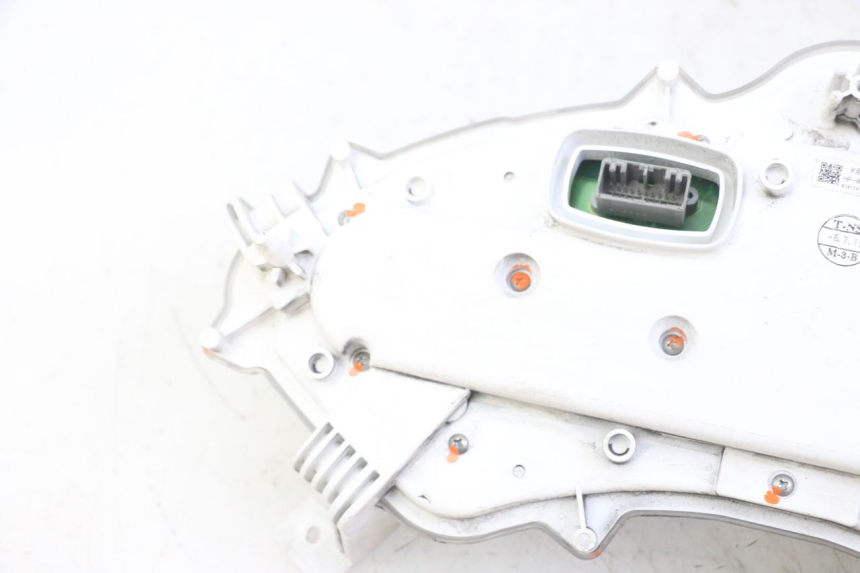 photo de CONTACHILOMETRI HONDA FORZA ABS 300 (2013 - 2017) - Dettagli dei punti di fissaggio