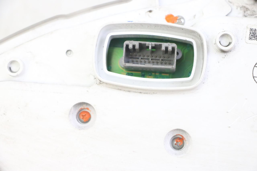 photo de CONTACHILOMETRI HONDA FORZA ABS 300 (2013 - 2017) - Marcature e riferimenti originali