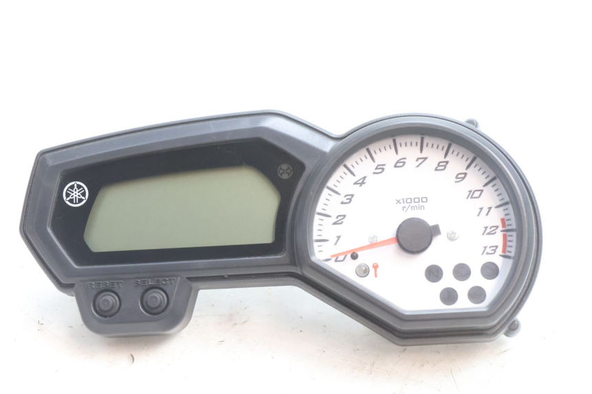 photo de CONTACHILOMETRI YAMAHA FZ8 800 (2010 - 2016) - Vista principale