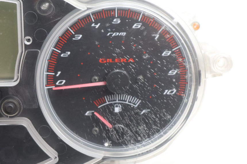 photo de CONTACHILOMETRI GILERA GP 800 (2007 - 2013) - Vista d'insieme del prodotto
