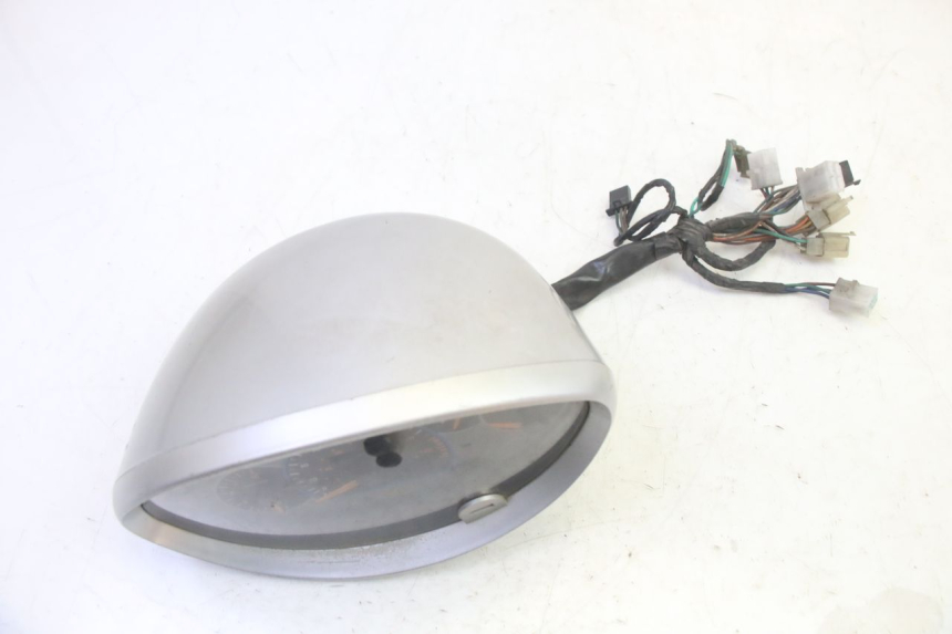 photo de CONTACHILOMETRI KYMCO GRAND DINK 125 (2002 - 2007) - Vista d'insieme del prodotto