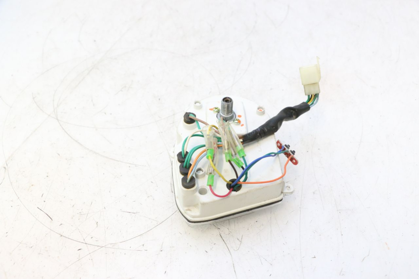 photo de CONTACHILOMETRI TNT MOTOR GRIDO 2T 50 (2010 - 2019) - Primo piano tecnico