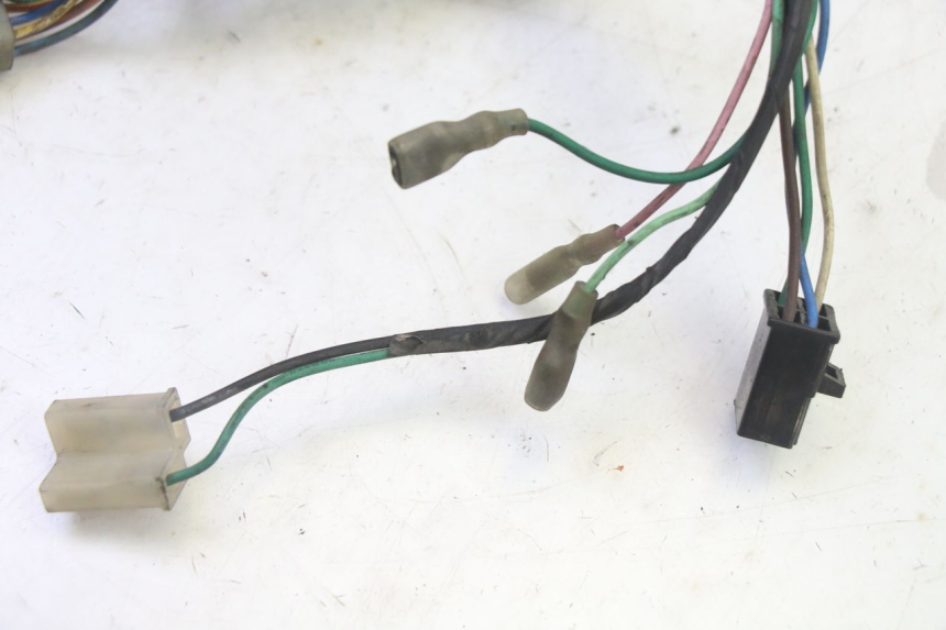 photo de CONTACHILOMETRI DAELIM HISTORY 125 (2001 - 2002) - Caratteristiche distintive