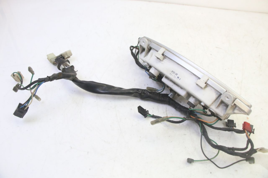 photo de CONTACHILOMETRI DAELIM HISTORY 125 (2001 - 2002) - Stato della superficie e materiale