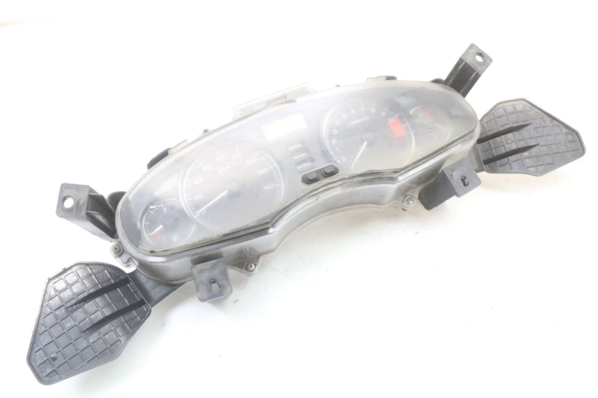 photo de CONTACHILOMETRI HONDA FES S-WING SWING 125 (2007 - 2015) - Vista d'insieme del prodotto