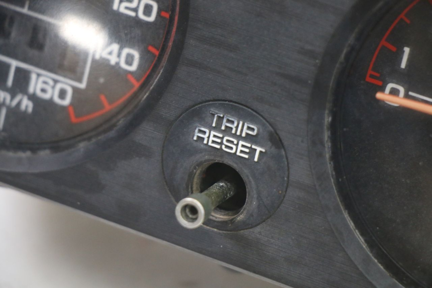 photo de CONTACHILOMETRI HONDA MTX TC02 125 (1987 - 1989) - Vista d'insieme del prodotto