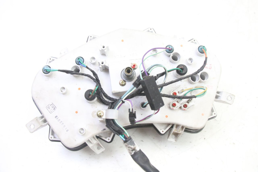 photo de CONTACHILOMETRI SYM JET 14 4T 50 (2018 - 2022) - Stato della superficie e materiale