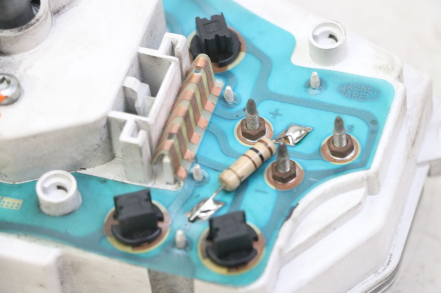 photo de CONTACHILOMETRI PEUGEOT JET FORCE CARBU 50 (2003 - 2016) - Primo piano tecnico