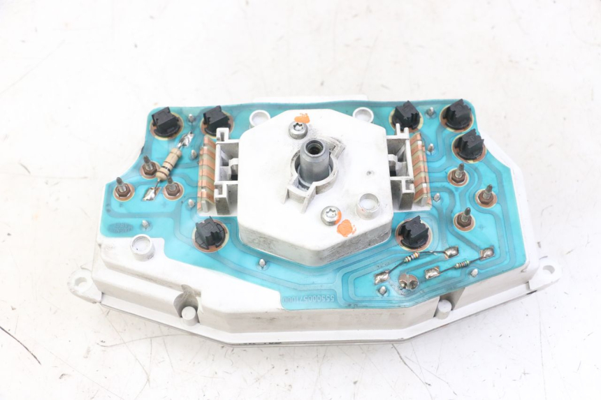 photo de CONTACHILOMETRI PEUGEOT JET FORCE CARBU 50 (2003 - 2016) - Dettagli dei punti di fissaggio