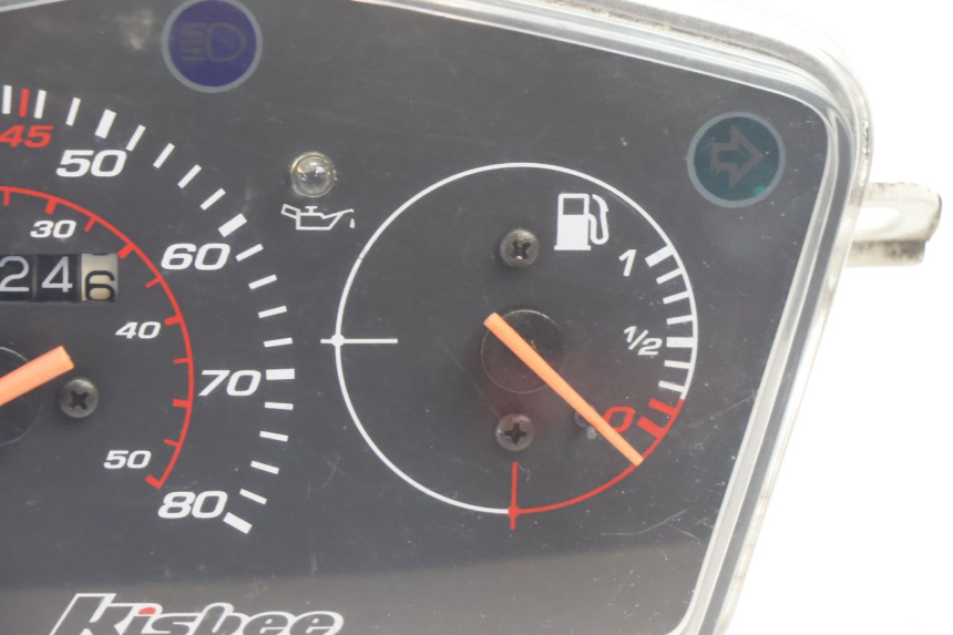 photo de CONTACHILOMETRI PEUGEOT KISBEE 2T 50 (2010 - 2017) - Zoom sullo stato d'uso