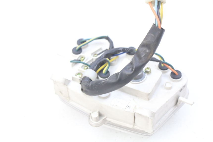 photo de CONTACHILOMETRI PEUGEOT KISBEE 4T 50 (2010 - 2017) - Dettaglio del componente