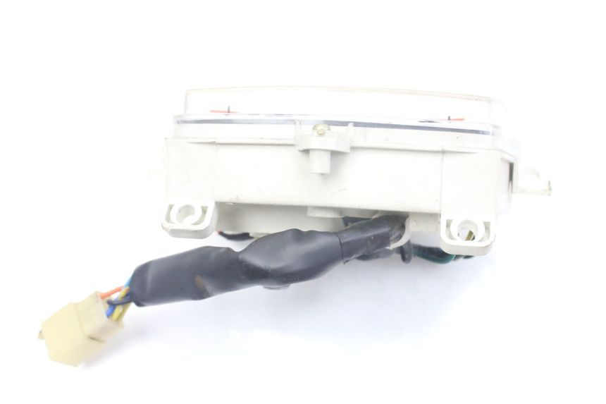 photo de CONTACHILOMETRI PEUGEOT KISBEE 4T 50 (2010 - 2017) - Zoom sullo stato d'uso