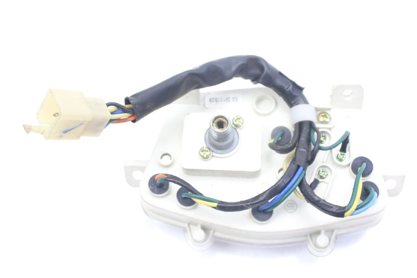 photo de CONTACHILOMETRI PEUGEOT KISBEE 4T 50 (2010 - 2017) - Altra angolazione