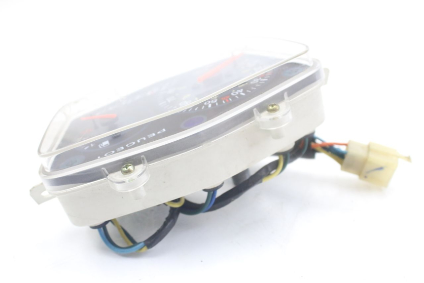 photo de CONTACHILOMETRI PEUGEOT KISBEE 4T 50 (2010 - 2017) - Vista d'insieme del prodotto