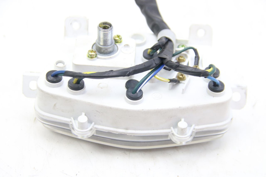 photo de CONTACHILOMETRI PEUGEOT KISBEE 4T 50 (2018 - 2022) - Altra angolazione