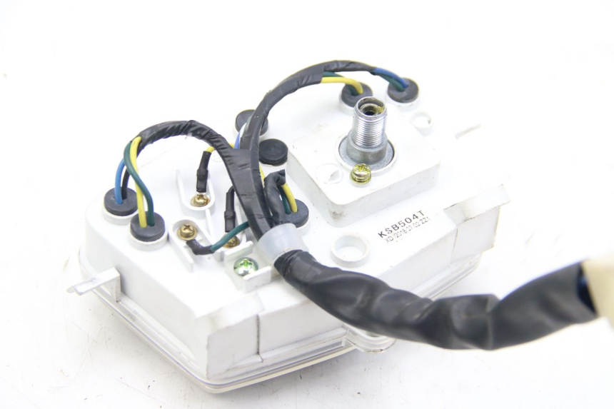 photo de CONTACHILOMETRI PEUGEOT KISBEE 4T 50 (2018 - 2022) - Vista d'insieme del prodotto