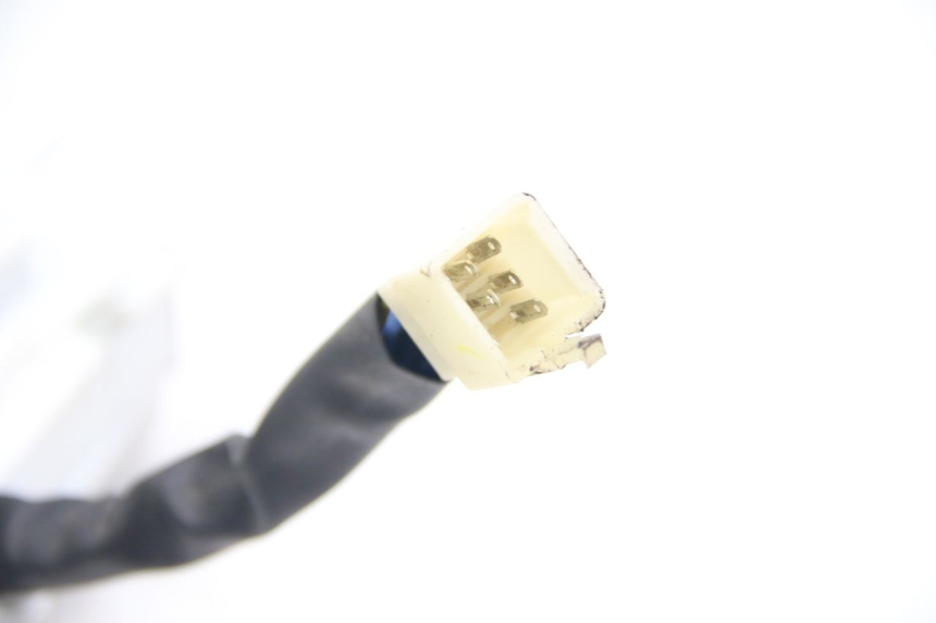 photo de CONTACHILOMETRI PEUGEOT KISBEE 4T 50 (2018 - 2022) - Dettagli dei punti di fissaggio