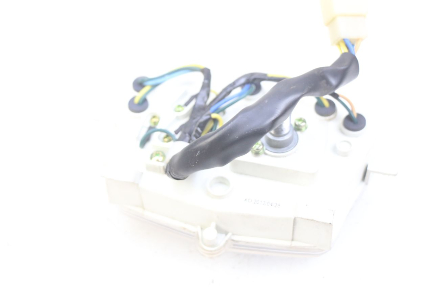 photo de CONTACHILOMETRI PEUGEOT KISBEE 4T 50 (2010 - 2017) - Dettaglio del componente