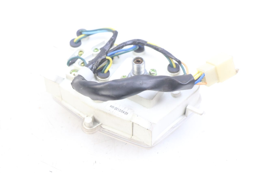 photo de CONTACHILOMETRI PEUGEOT KISBEE 4T 50 (2010 - 2017) - Altra angolazione