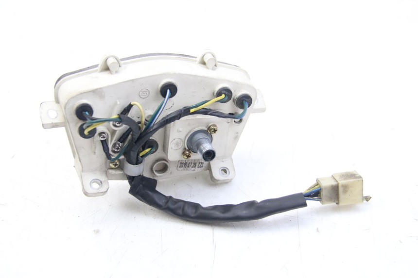 photo de CONTACHILOMETRI PEUGEOT KISBEE 4T 50 (2018 - 2022) - Zoom sullo stato d'uso