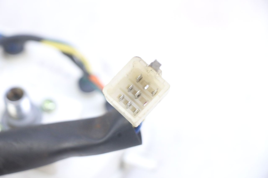 photo de CONTACHILOMETRI PEUGEOT KISBEE 4T 50 (2010 - 2017) - Primo piano tecnico