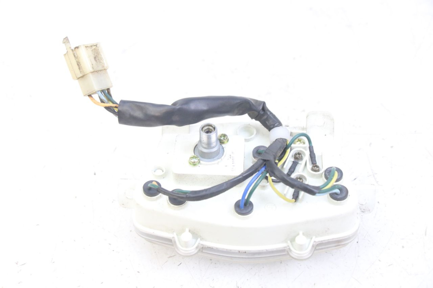 photo de CONTACHILOMETRI PEUGEOT KISBEE 4T 50 (2010 - 2017) - Zoom sullo stato d'uso