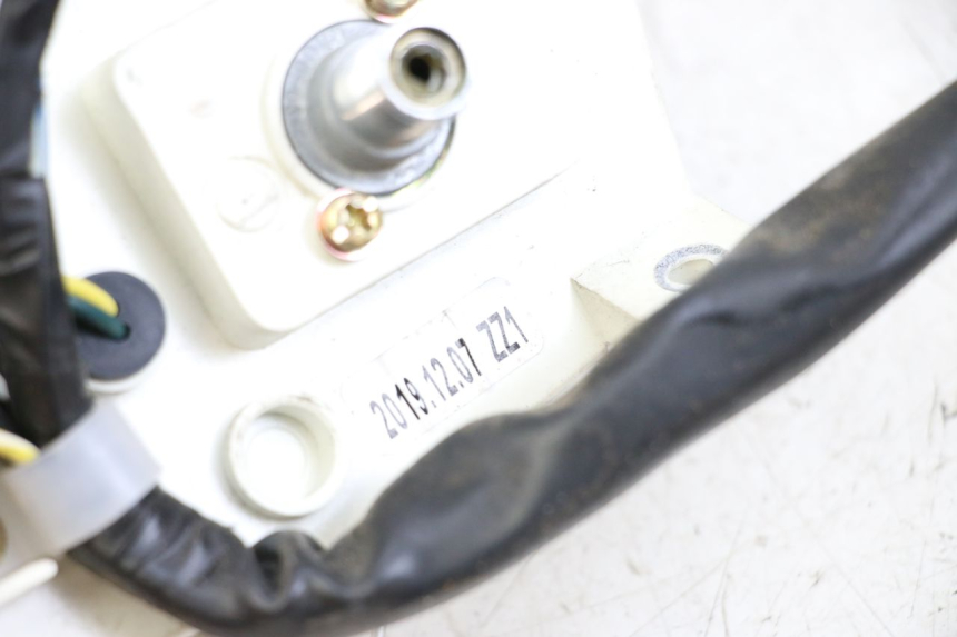 photo de CONTACHILOMETRI PEUGEOT KISBEE 4T 50 (2018 - 2022) - Dettaglio del componente