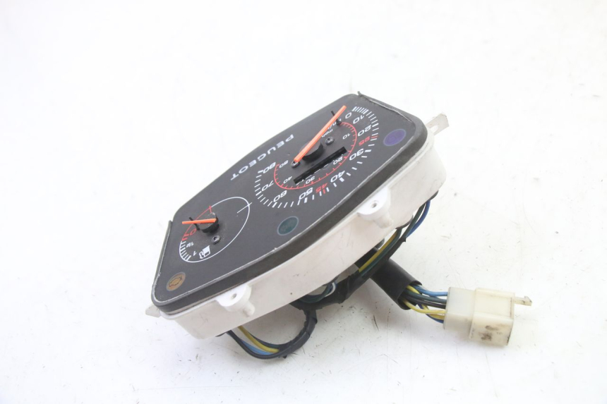 photo de CONTACHILOMETRI PEUGEOT KISBEE 4T 50 (2018 - 2022) - Vista d'insieme del prodotto