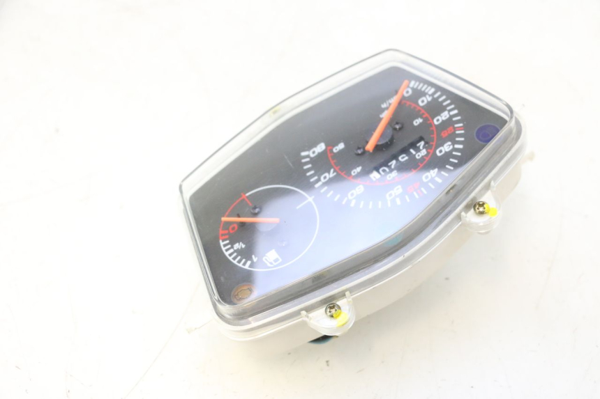 photo de CONTACHILOMETRI PEUGEOT KISBEE 4T 50 (2023 - 2026) - Ricambio usato controllato