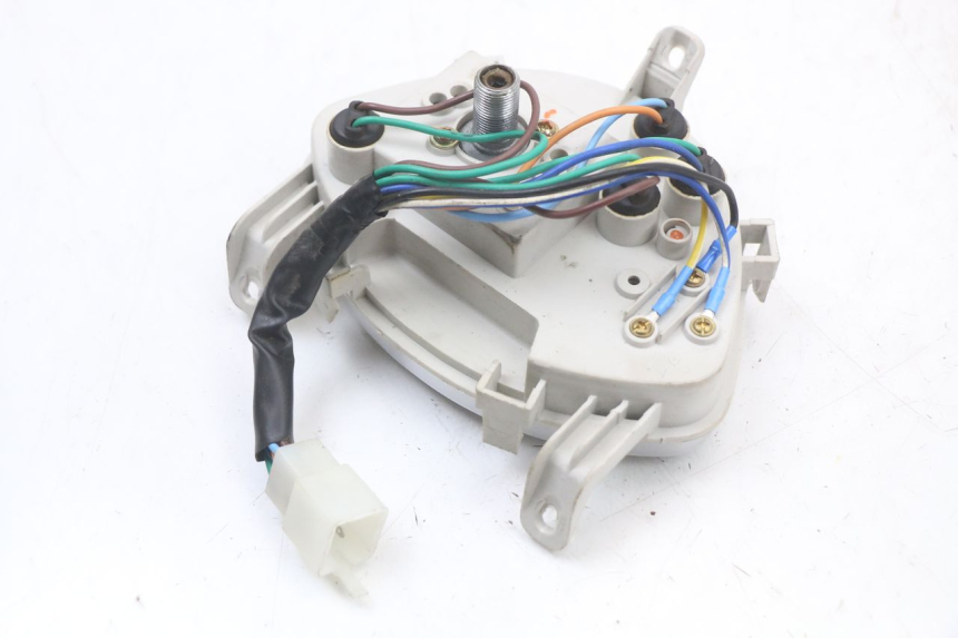 photo de CONTACHILOMETRI ORCAL KITE 4T 50 (2019 - 2023) - Stato della superficie e materiale