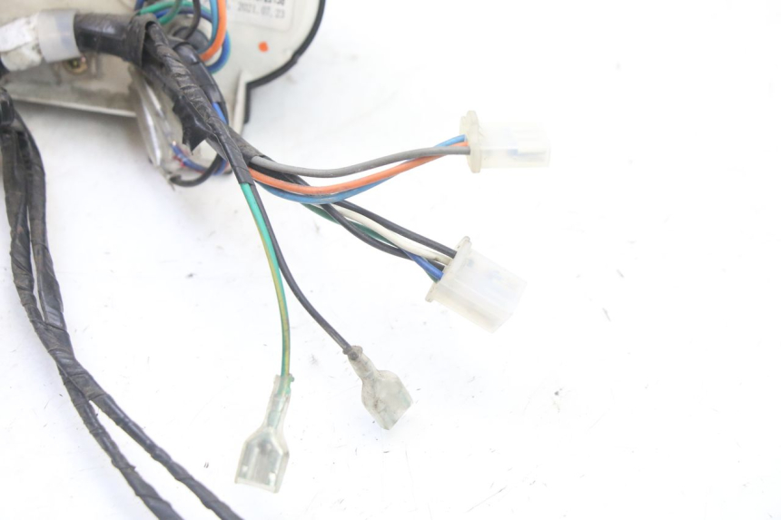 photo de CONTACHILOMETRI KYMCO AGILITY 4T 50 (2018 - 2022) - Stato della superficie e materiale