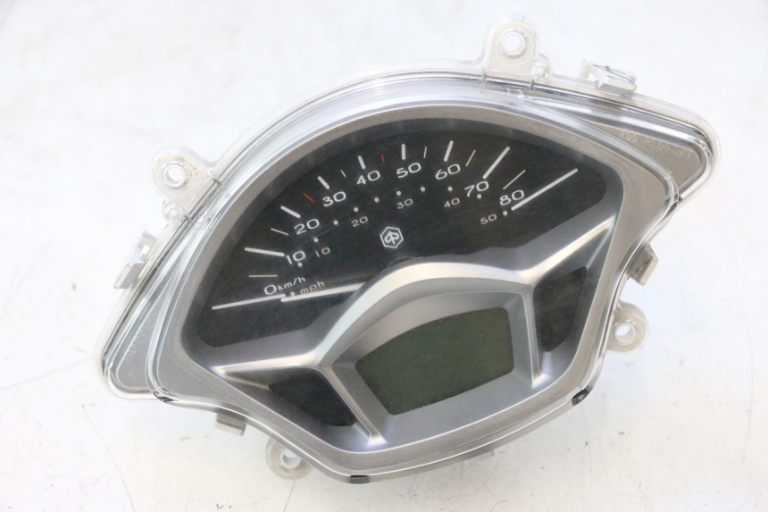 photo de CONTATORE PIAGGIO LIBERTY IGET 4T 50 (2015 - 2020) - Panoramica del profilo
