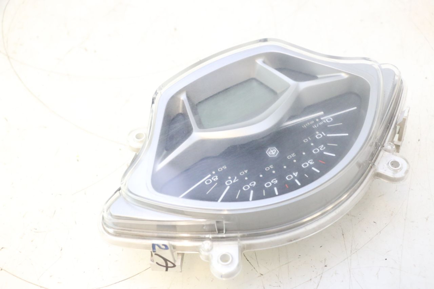 photo de CONTATORE PIAGGIO LIBERTY IGET 4T 50 (2015 - 2020) - Altra angolazione