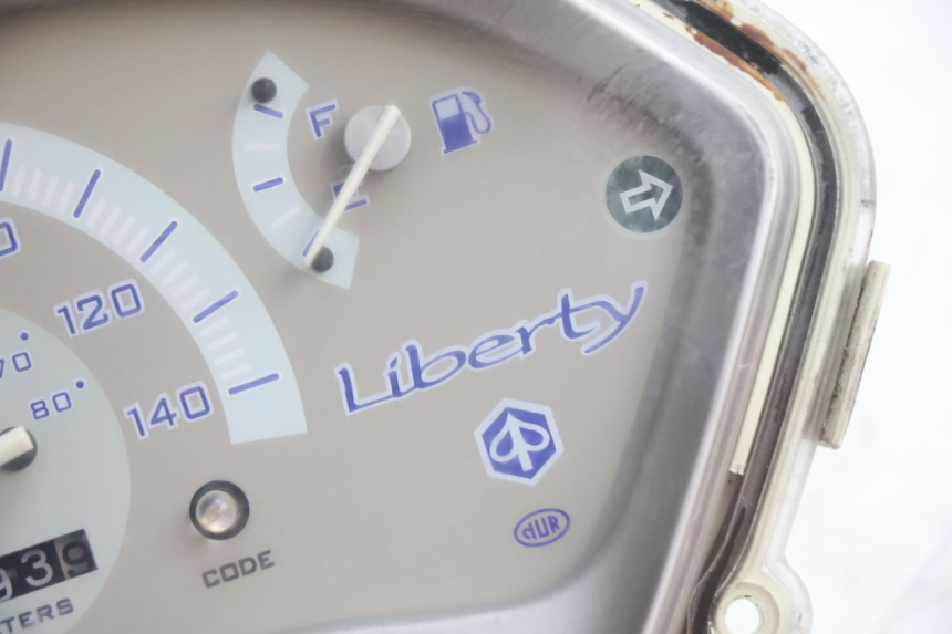 photo de CONTACHILOMETRI PIAGGIO LIBERTY 125 (1998 - 2008) - Zoom sullo stato d'uso