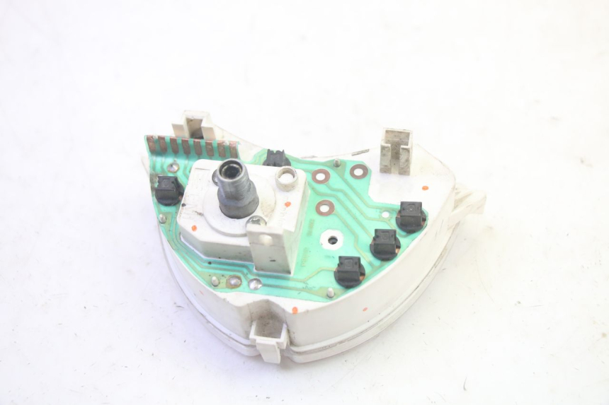 photo de CONTACHILOMETRI PEUGEOT LUDIX 50 (2008 - 2017) - Dettagli dei punti di fissaggio