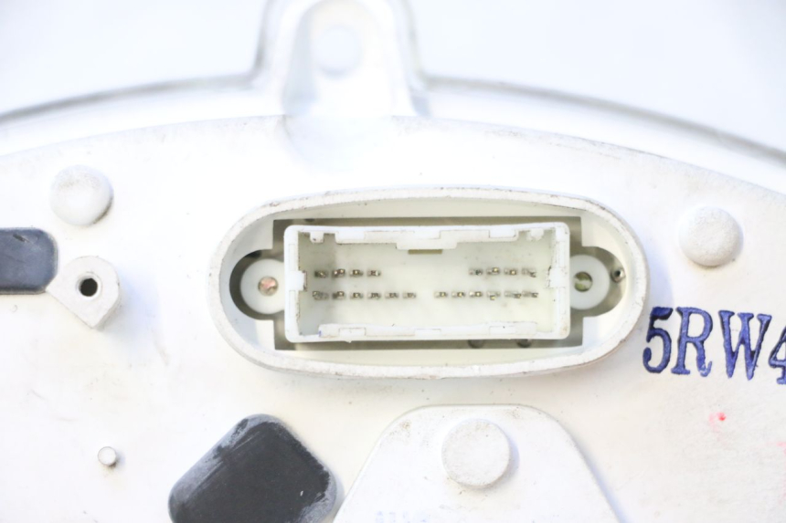 photo de CONTACHILOMETRI MBK MACH G AC 50 (2002 - 2014) - Stato della superficie e materiale