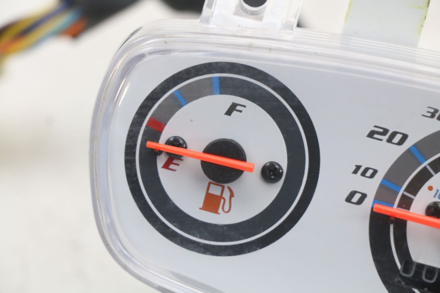 photo de CONTACHILOMETRI MASH LEGEND'R 4T 50 (2021 - 2025) - Zoom sullo stato d'uso