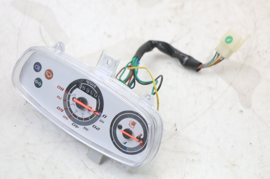 photo de CONTACHILOMETRI MASH LEGEND'R 4T 50 (2021 - 2025) - Dettagli dei punti di fissaggio