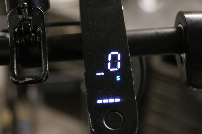 photo de CONTACHILOMETRI XIAOMI MI PRO 2 1 - Dettaglio del componente