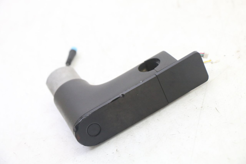 photo de CONTACHILOMETRI XIAOMI MI PRO 2 1 - Altra angolazione