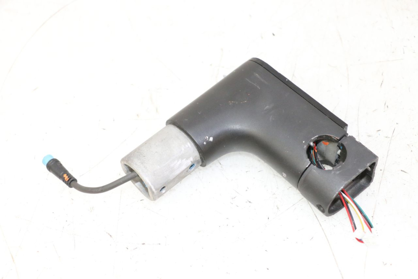 photo de CONTACHILOMETRI XIAOMI MI PRO 2 1 - Zoom sui componenti