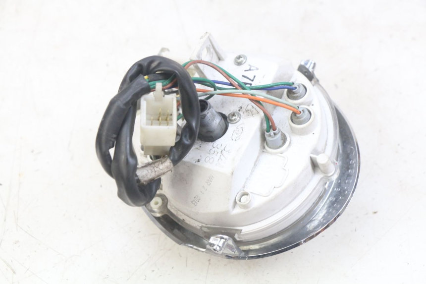 photo de CONTATORE SYM MIO 50 (2011 - 2017) - Primo piano tecnico