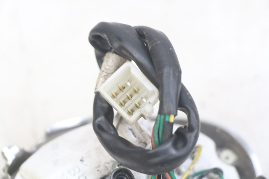 photo de CONTATORE SYM MIO 50 (2011 - 2017) - Dettagli dei punti di fissaggio